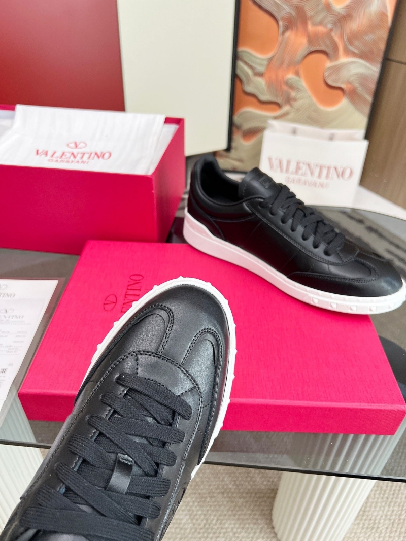 Valentino Sneakers